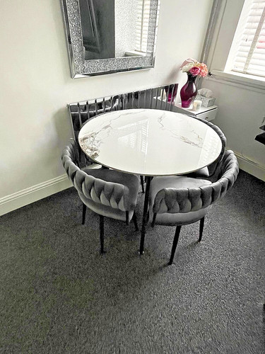 Dinner table and chairs marble
